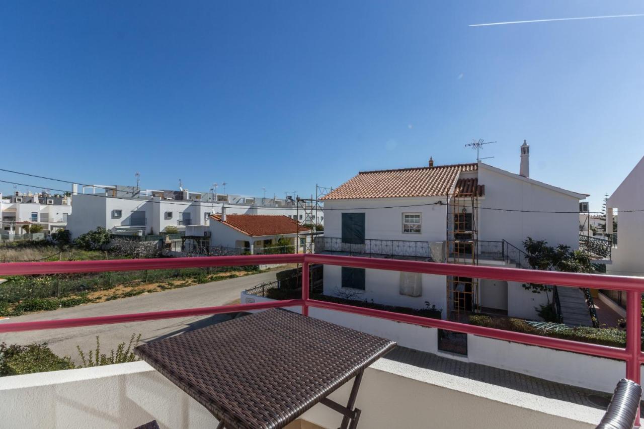 1 Bedroom Apartment By Algarvemanta Manta Rota Eksteriør bilde