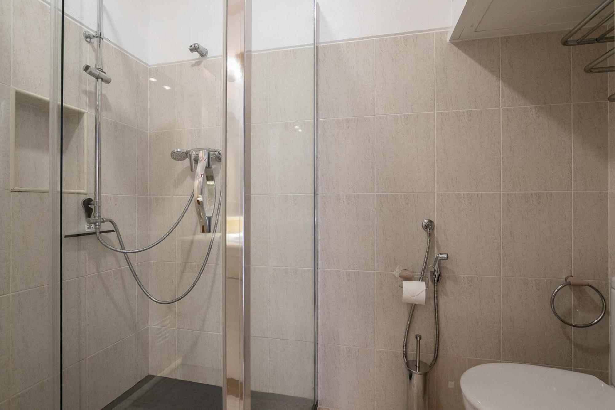 1 Bedroom Apartment By Algarvemanta Manta Rota Eksteriør bilde